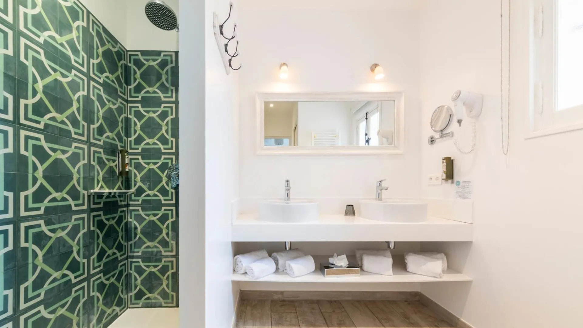 Les Capucines Saint Tropez Hotel Gassin